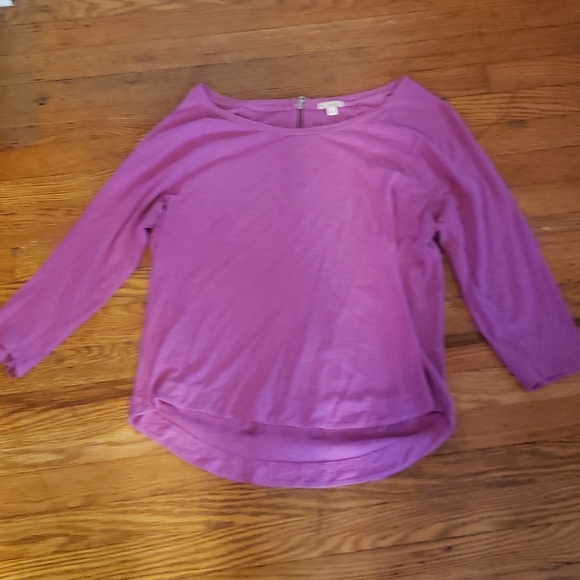 Gap 3 Quarter Top - Picture 1 of 3